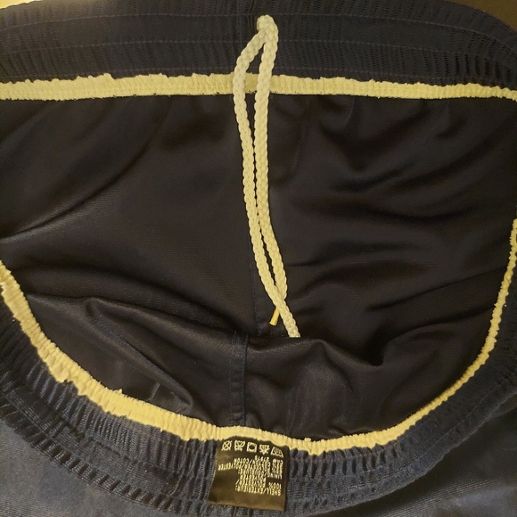 Diadora Mens Shorts Midnight Blue size L - Picture 4 of 6